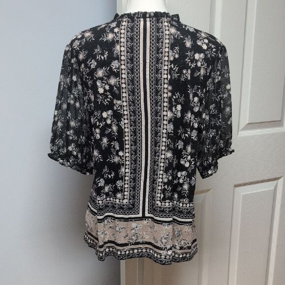 Lucky Brand Floral Black and Cream Women's Top Size L - Picture 2 of 5